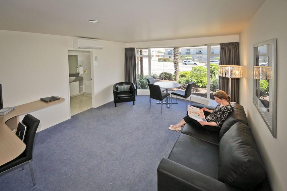 Baywatch Motor Inn Mount Maunganui Kültér fotó