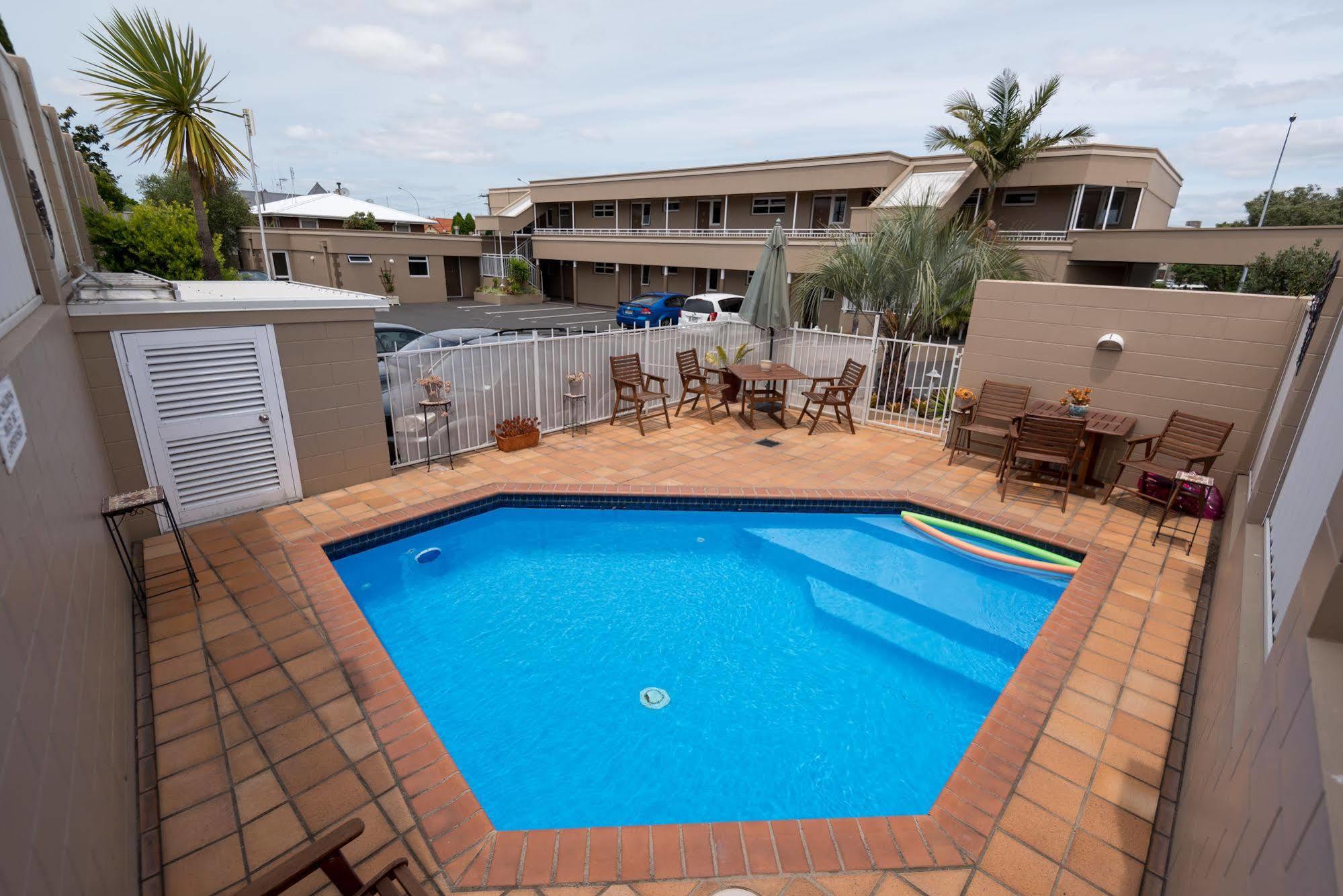 Baywatch Motor Inn Mount Maunganui Kültér fotó